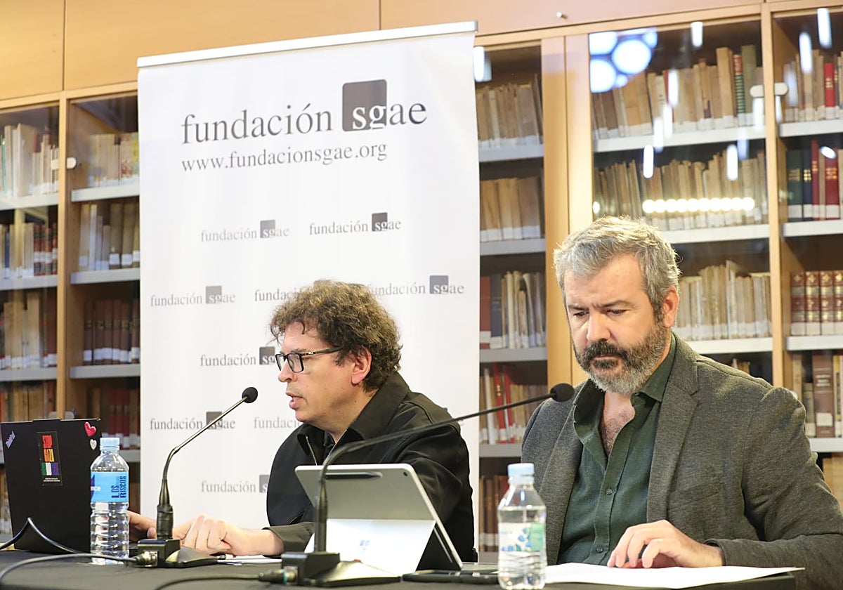 Rubén Gutiérrez del Castillo, director general de Fundación SGAE, y José Lucas Chaves, director de SGAE en Andalucía, Canarias, Ceuta y Melilla