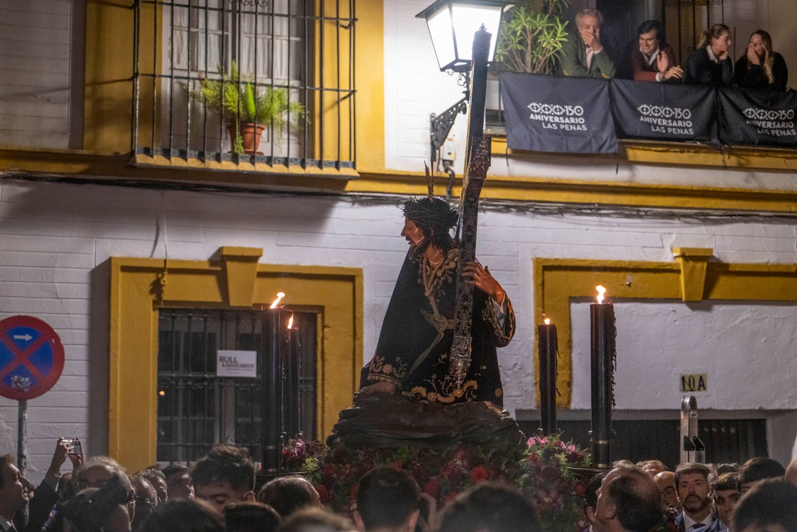 El traslado del Señor de las Penas al Buen Suceso, en imágenes