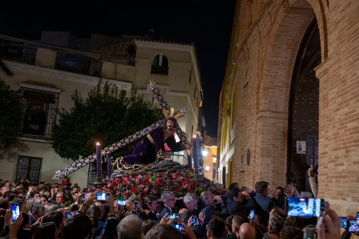El traslado del Señor de las Penas al Buen Suceso, en imágenes