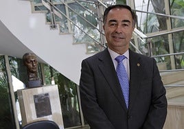 Fernando Fernández Cabezuelo , candidato de la Macarena: «Cuatro personas mayores cercanas a mí se han ido sin poder despedirse de la Virgen»