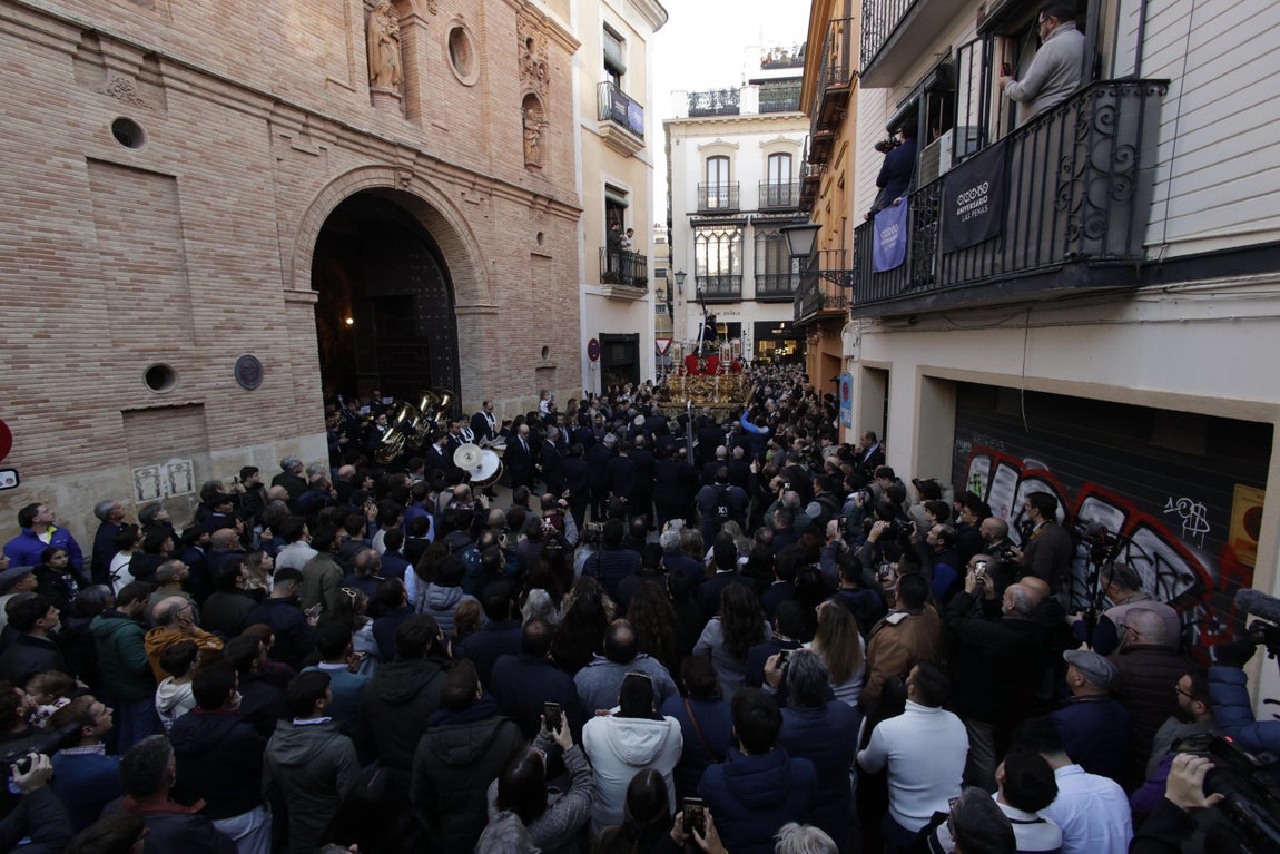 En imágenes, la salida extraordinaria del Señor de las Penas
