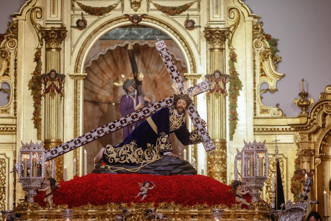 En imágenes, la salida extraordinaria del Señor de las Penas