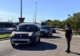 La falta de Policía Local condiciona  las salidas de la Cartuja tras el partido del Betis
