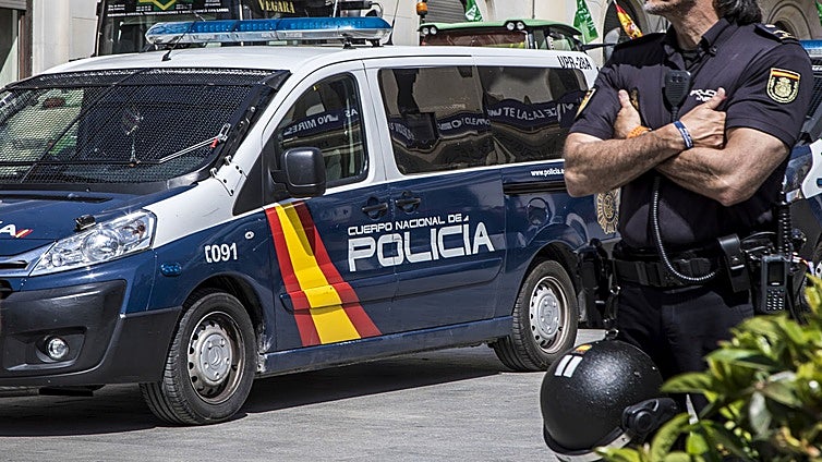 Detienen a un hombre en Umbrete por colaborar en un asesinato en Gran Canaria mediante vigilancia y apoyo logístico