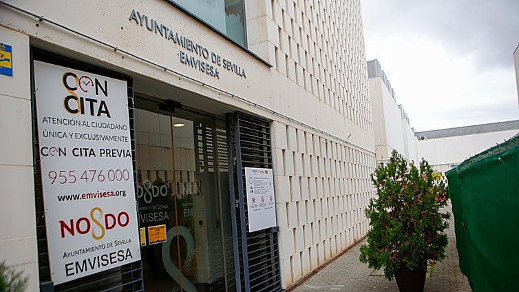 La UCO vuelve a Emvisesa para requisar los correos del trabajador que participó del pelotazo del socialista Rafael Pineda