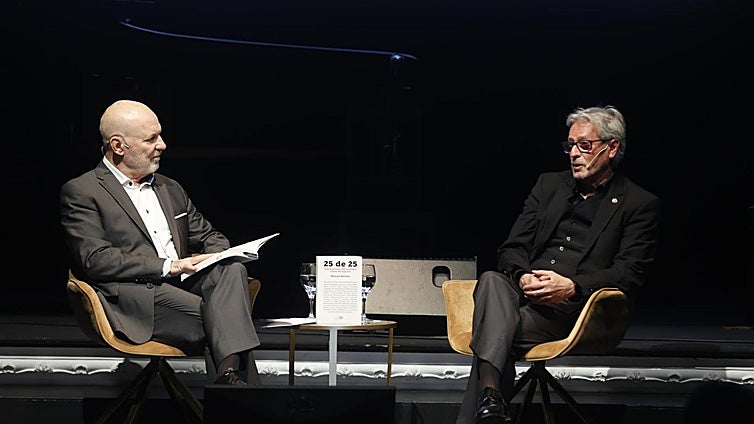 Manuel Bellido retrata a 25 voces relevantes para entender el primer cuarto de siglo andaluz