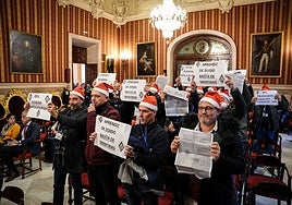El precedente de la Policía Local de Granada: una juez tumbó las horas extra que firmó la alcaldesa por decreto