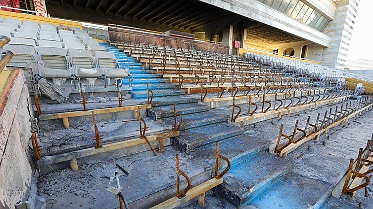 En las entrañas del auditorio Rocío Jurado un año después del gran incendio