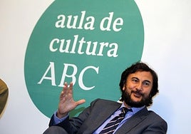 Suspendida el Aula de Cultura de ABC de este martes en la que José María Zavala iba a presentar en Sevilla su último libro