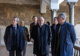 El arzobispo de Sevilla también espera a la Virgen: «Lo que quiere la Esperanza es que los macarenos estén unidos»