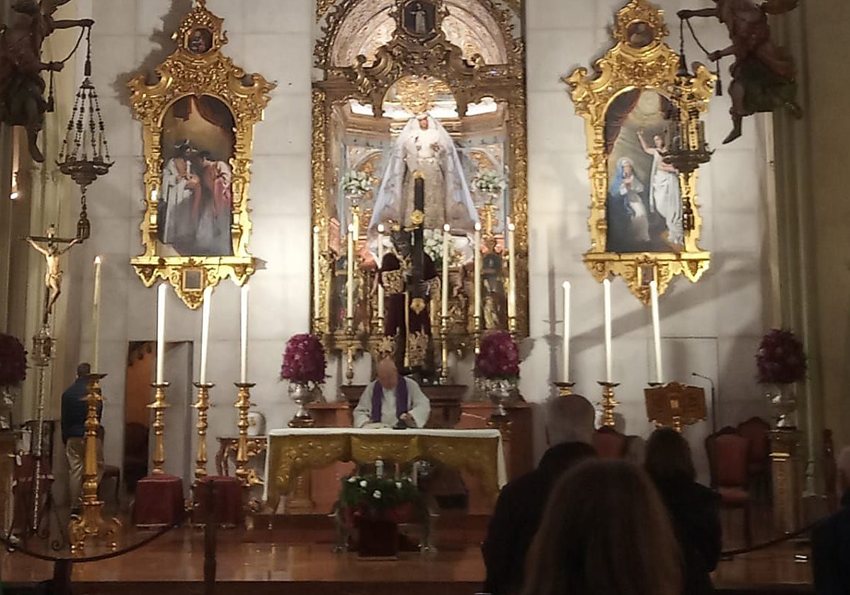 Misa en el Santuario de los Gitanos