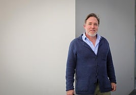 Stefan Mathesius, analista financiero alemán: «En España veo a mucho principito que se queda en casa de los padres hasta los 40 años»