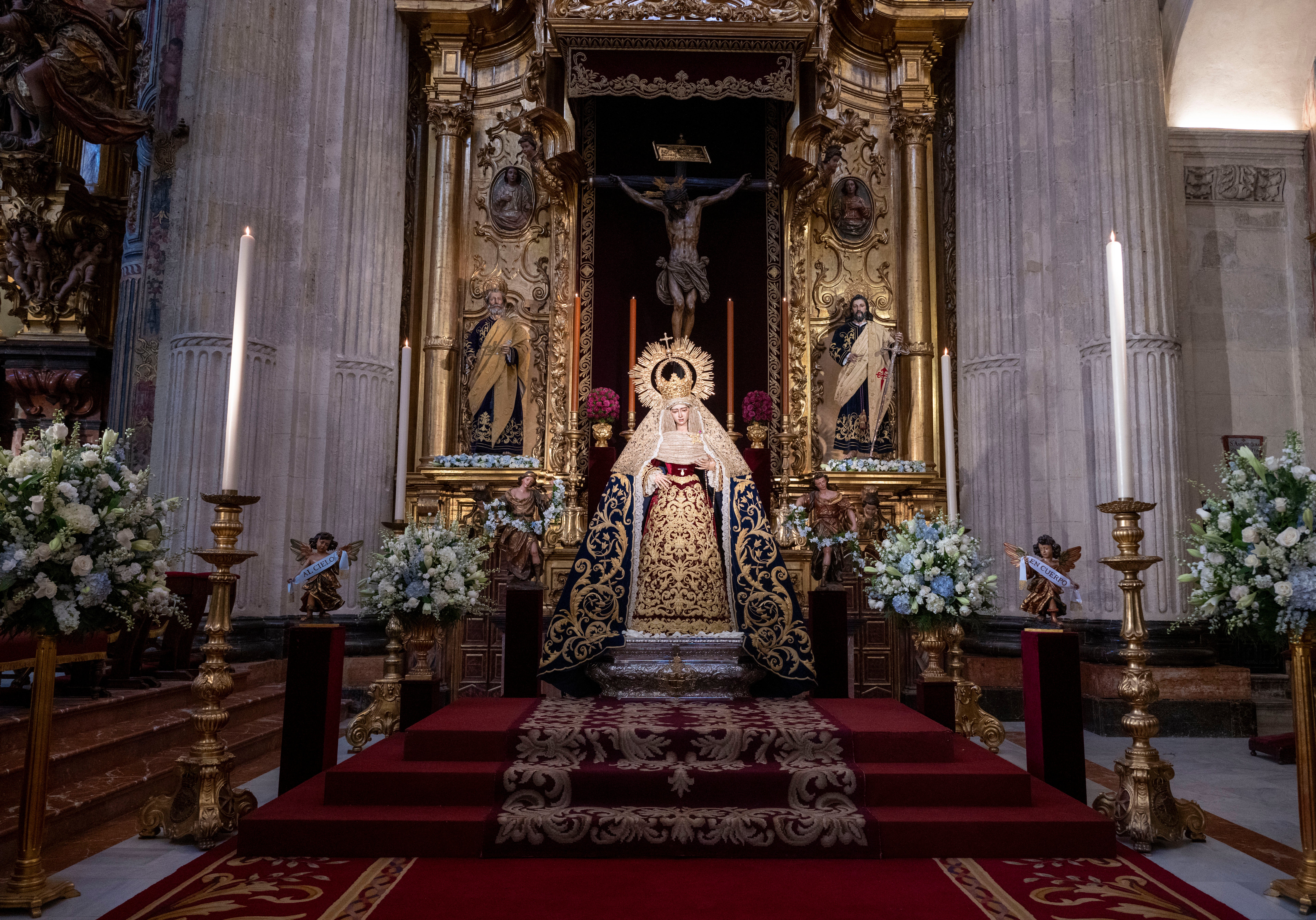 Los besamanos de la Inmaculada (II)