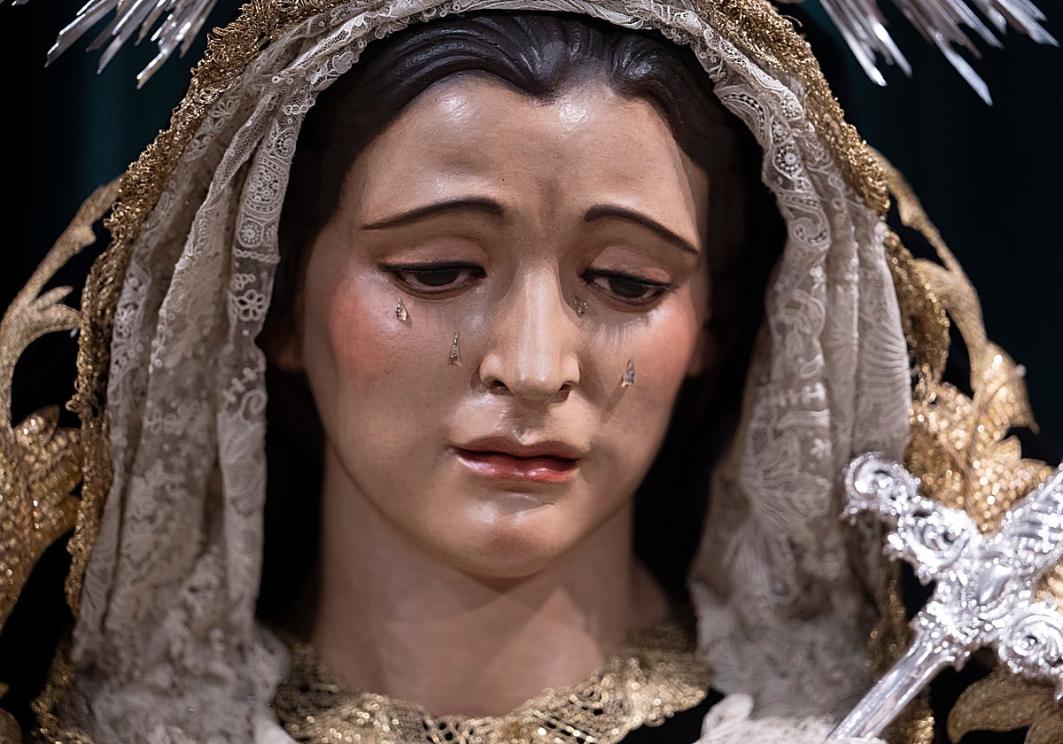 La Virgen de las Tristezas