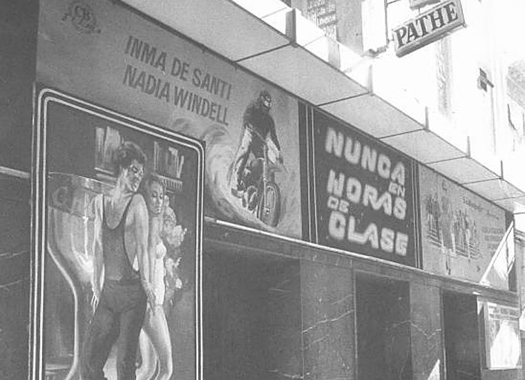 O antigo cinema Pathé na rua Kuna.