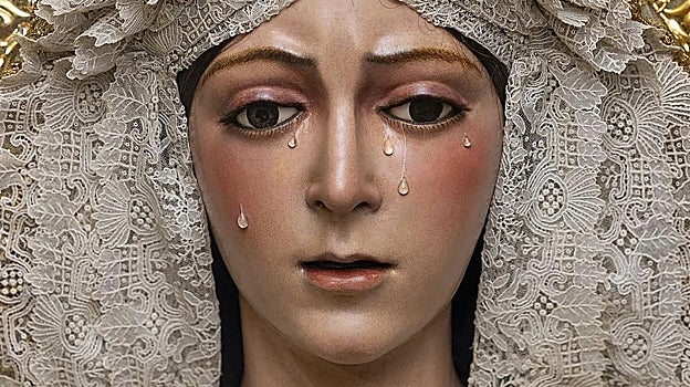 Imagen después - El antes y el después de la Macarena tras la restauración de Pedro Manzano