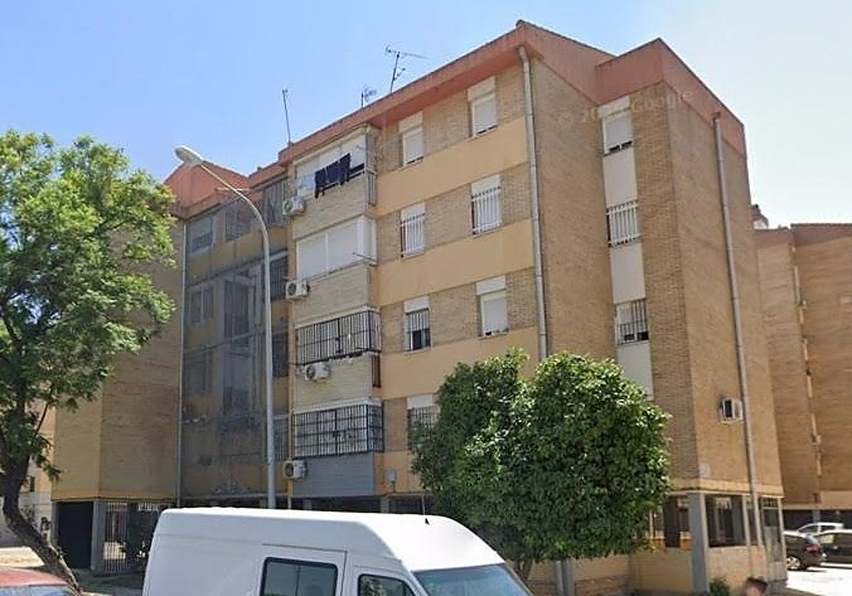 Edificio de la barriada Martínez Montañés del Polígono Sur