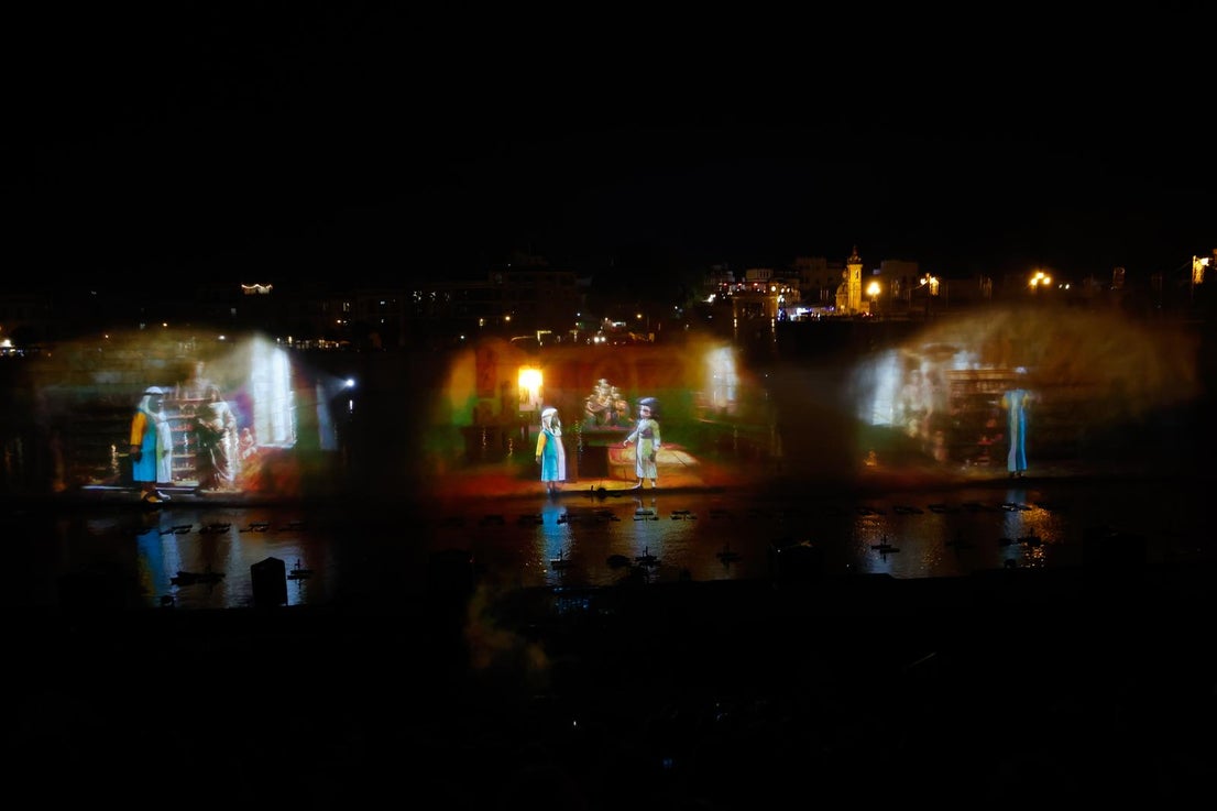 En imágenes, el puerto de Sevilla se viste de gala para Navigalia