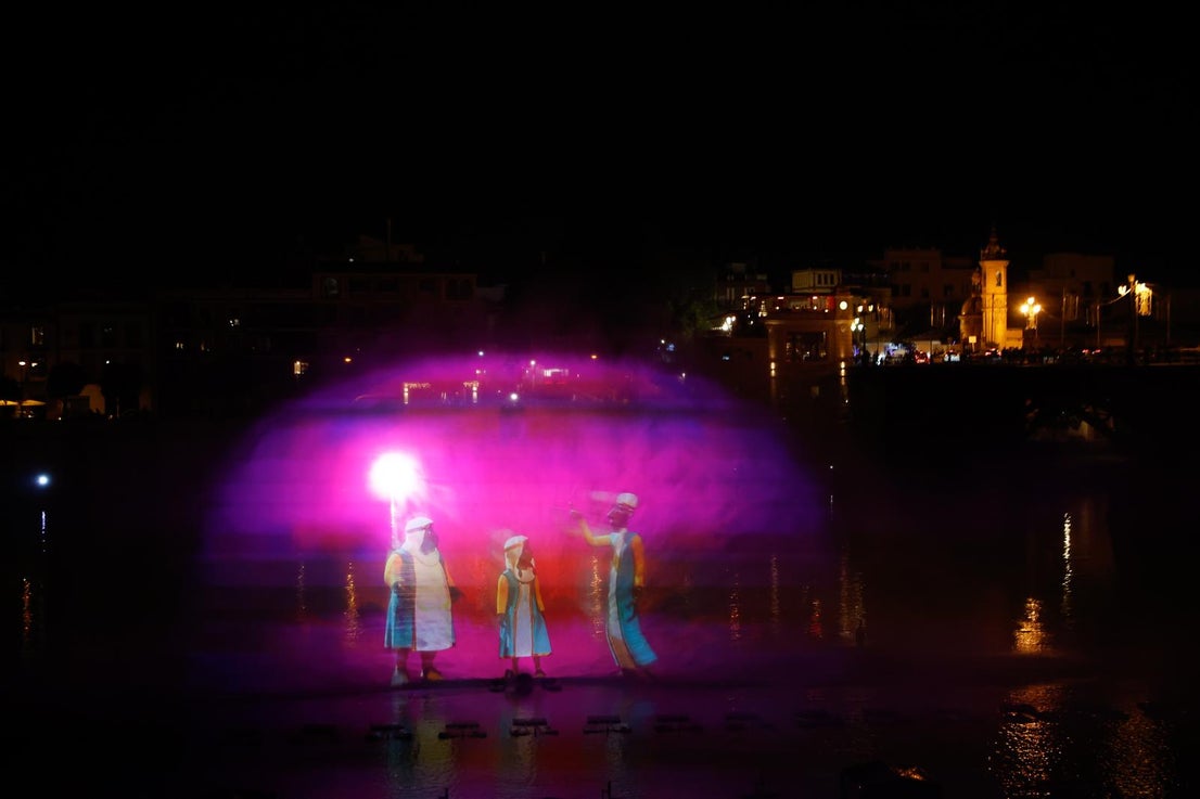 En imágenes, el puerto de Sevilla se viste de gala para Navigalia