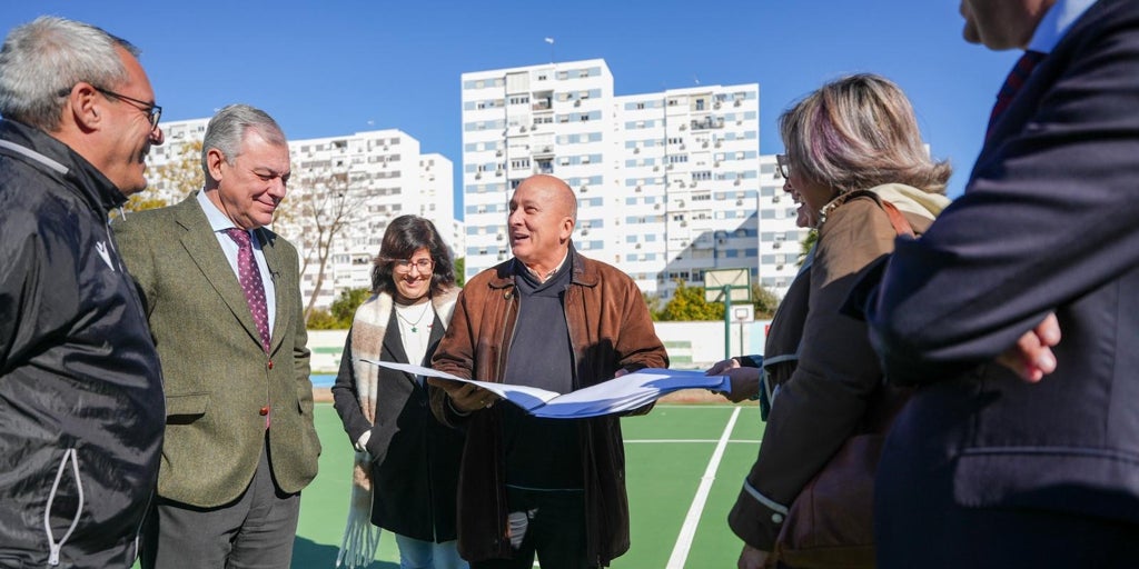 El Ayuntamiento invertirá 12 millones de euros en la renovación de los colegios en 2026