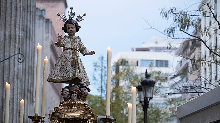 La procesión del Niño Jesús del Valle, en imágenes
