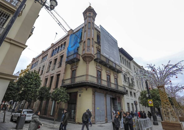Imagen secundaria 1 - Casa de las Conchas, Casa Álvaro de Dávila y Casa para Antonia Labraña, 'el barril'
