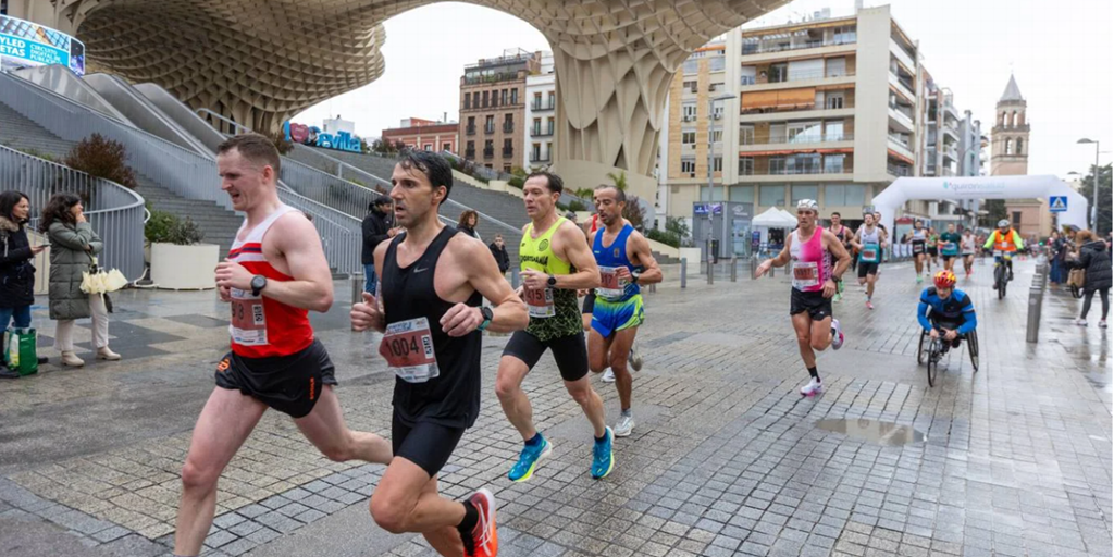 Cortes de tráfico por el Medio Maratón de Sevilla 2026 a partir de este viernes: estas son las calles afectadas y los horarios