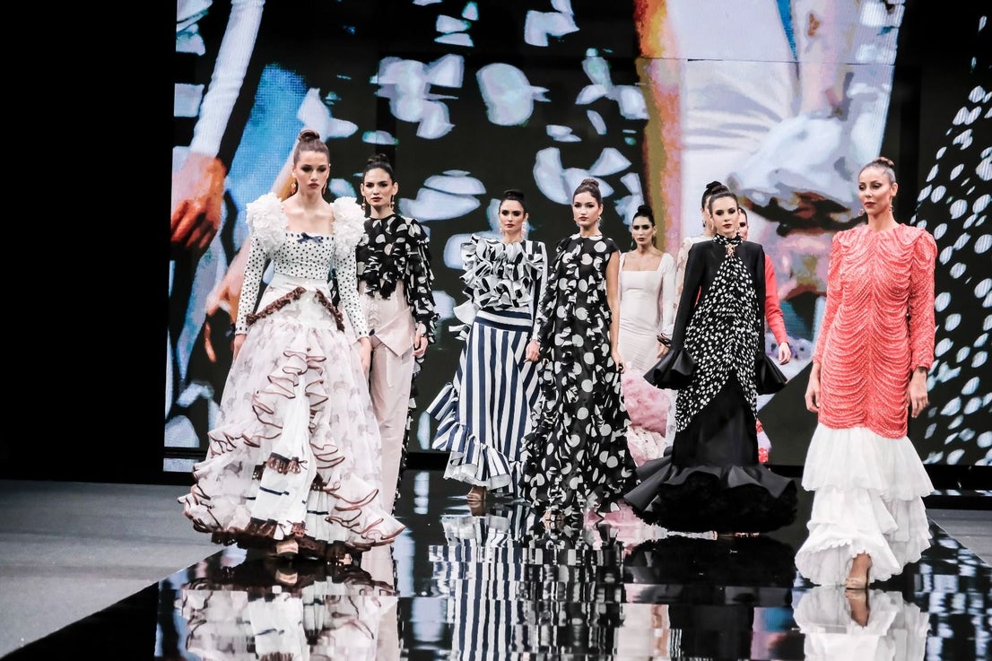 El desfile de José Raposo y Ana Morón en SIMOF 2026, en imágenes