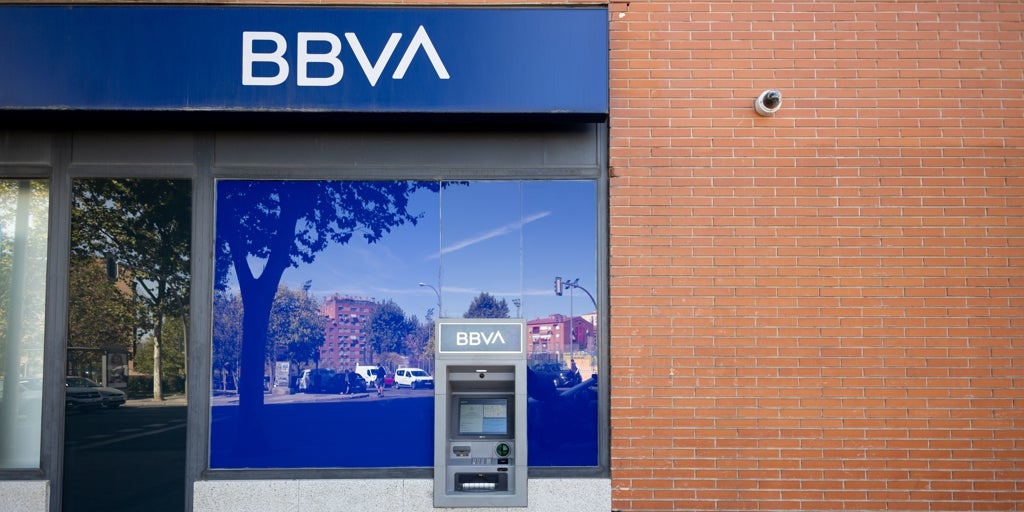 El consumo cae un 6,2% en Andalucía a causa del temporal y la suspensión de trenes, según BBVA
