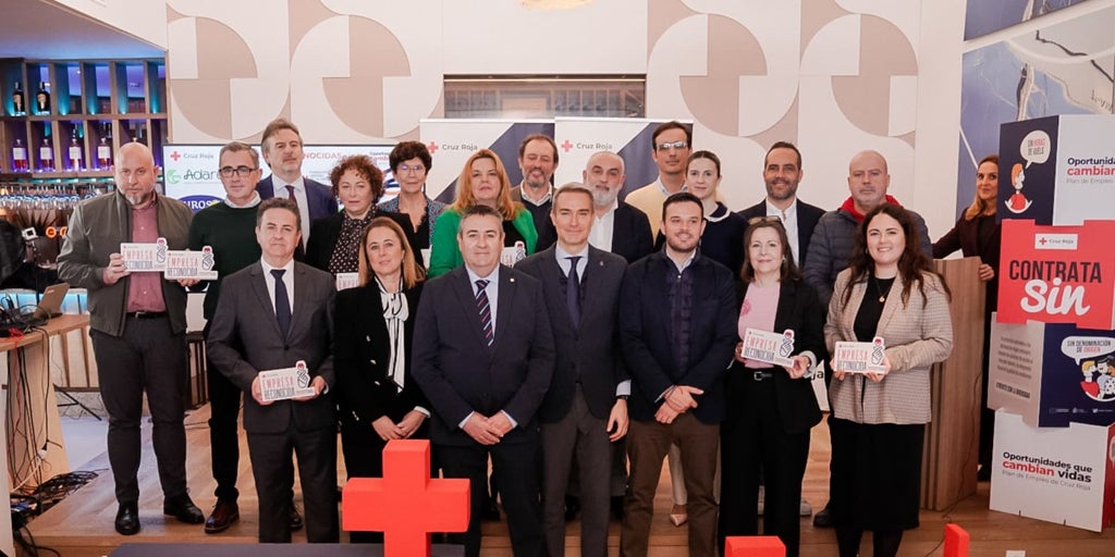 Cruz Roja teje alianzas con más de 3.700 empresas para la inserción laboral de andaluces vulnerables