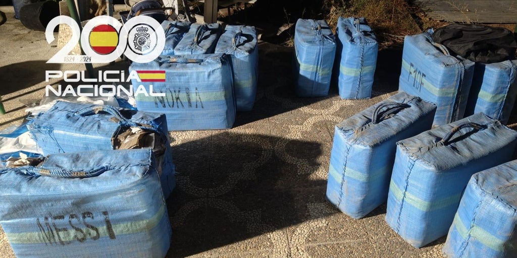 Golpe a una red que almacenaba hasta una tonelada de hachís en La Algaba tras su transporte por el Guadalquivir