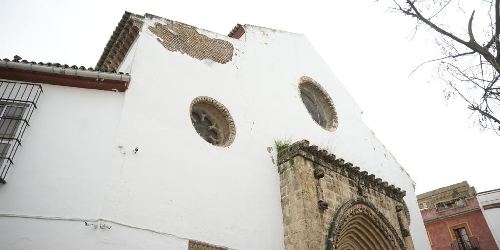 En imágenes, el estado de la parroquia de San Julián de Sevilla antes ...