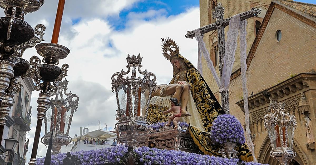 Sábado Santo en Sevilla: horarios e itinerarios de la Semana Santa 2026