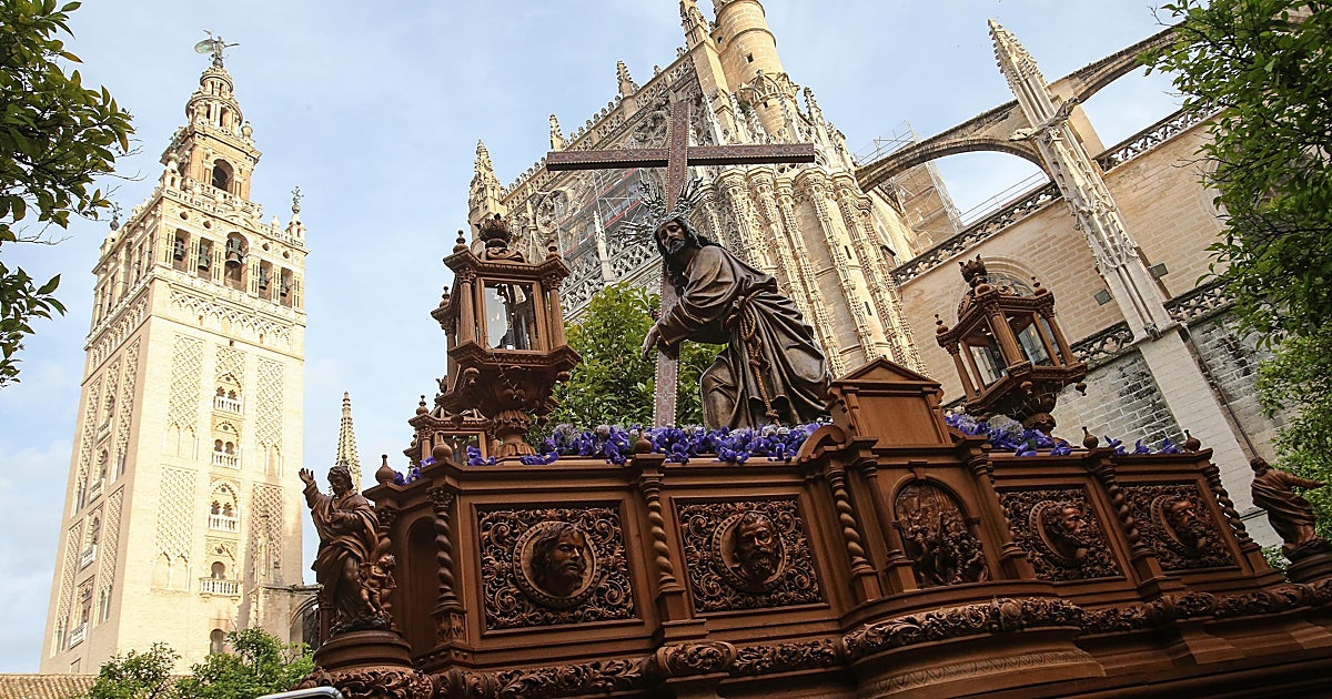 Viernes de Dolores y Sábado de Pasión: austeridad y barrios sin complejos