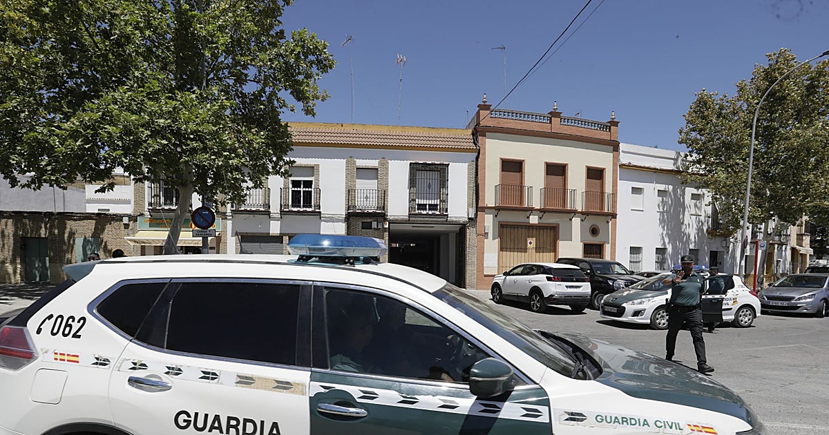 Dos jóvenes reconocen que violaron a una menor en un camino rural de Utrera