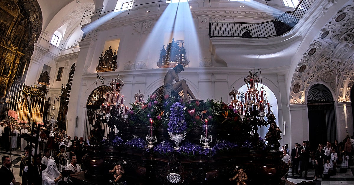 Historia de una foto: la claridad sobre el Cristo de la Humildad y Paciencia