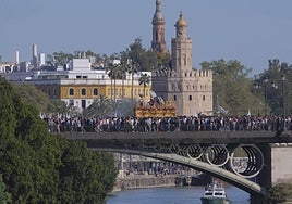 El Lunes Santo de la Semana Santa de Sevilla 2026, en imágenes