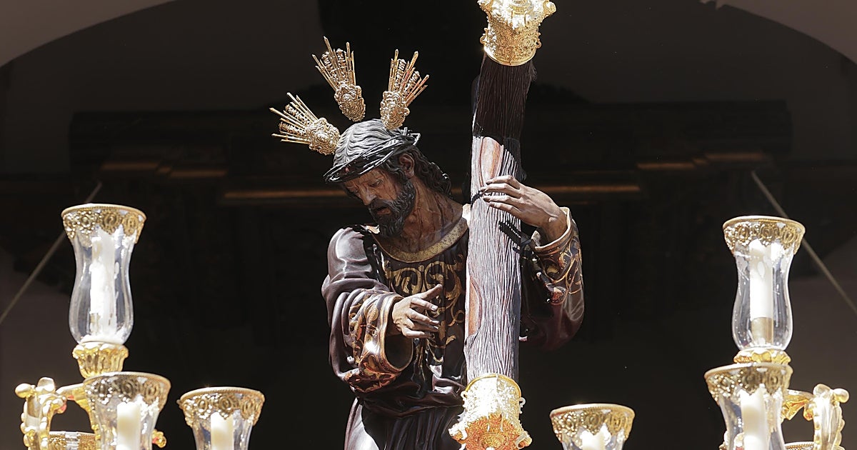 Carlos Herrera recita partes de su pregón y el de Rafa Serna en la salida de la Candelaria