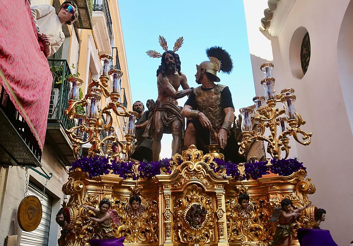 El Jueves Santo de la Semana Santa de Sevilla 2026, en imágenes