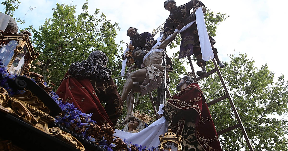 Dónde ver las hermandades del Jueves Santo en Sevilla: un itinerario completo con los mejores lugares y puntos clave