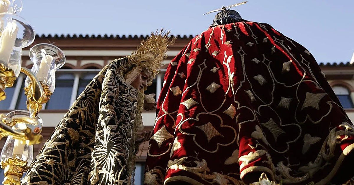 El Santo Entierro denuncia «un airado agarre físico» de la Policía Local a un fiscal de paso