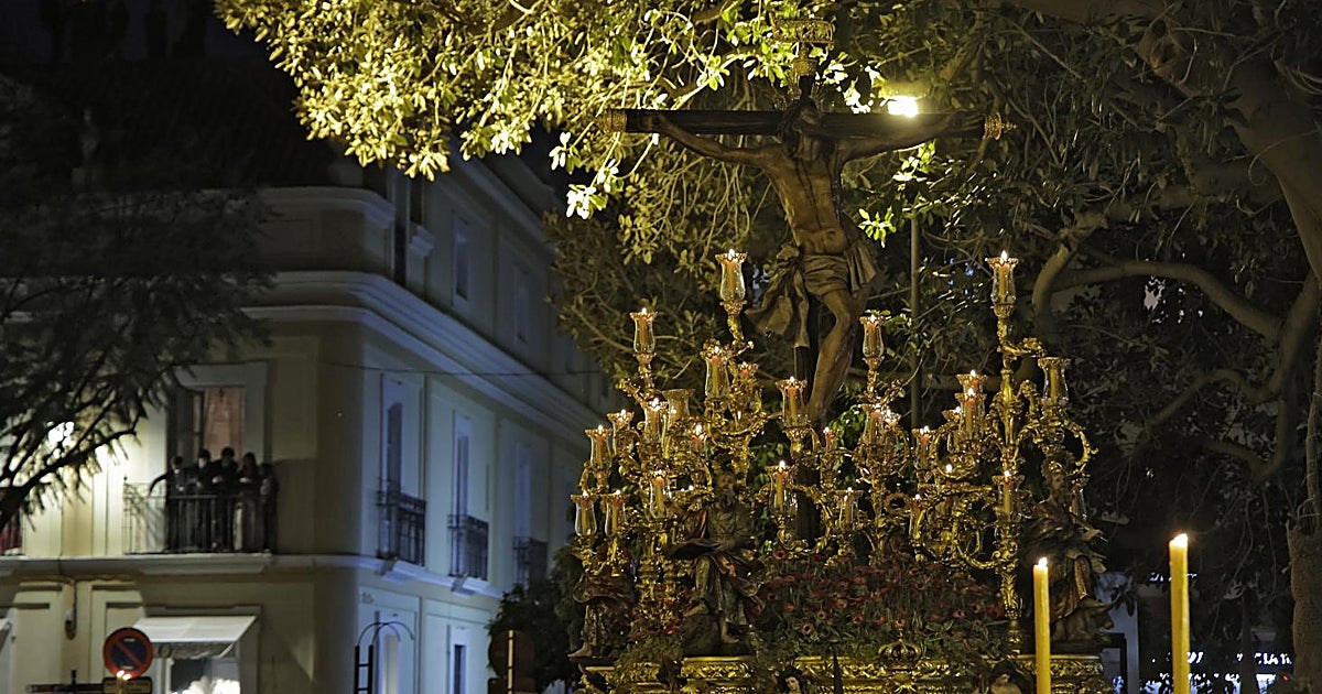 La Semana Santa de Sevilla se desborda y pide soluciones estructurales