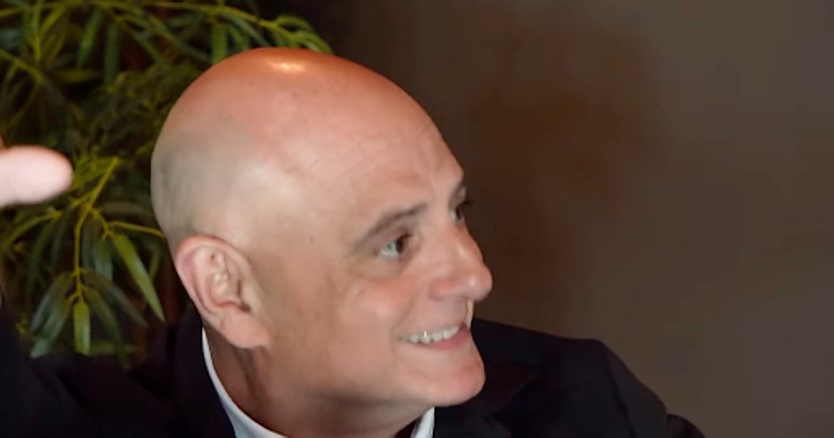 Rafa Serrano, experto en hipotecas: «Desde que los gastos los paga el banco, ahora te puedes cambiar»