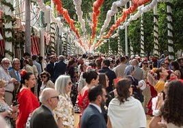 Feria de Abril de Sevilla 2026: guía completa de las casetas, alumbrado, toros, cómo llegar y dónde aparcar