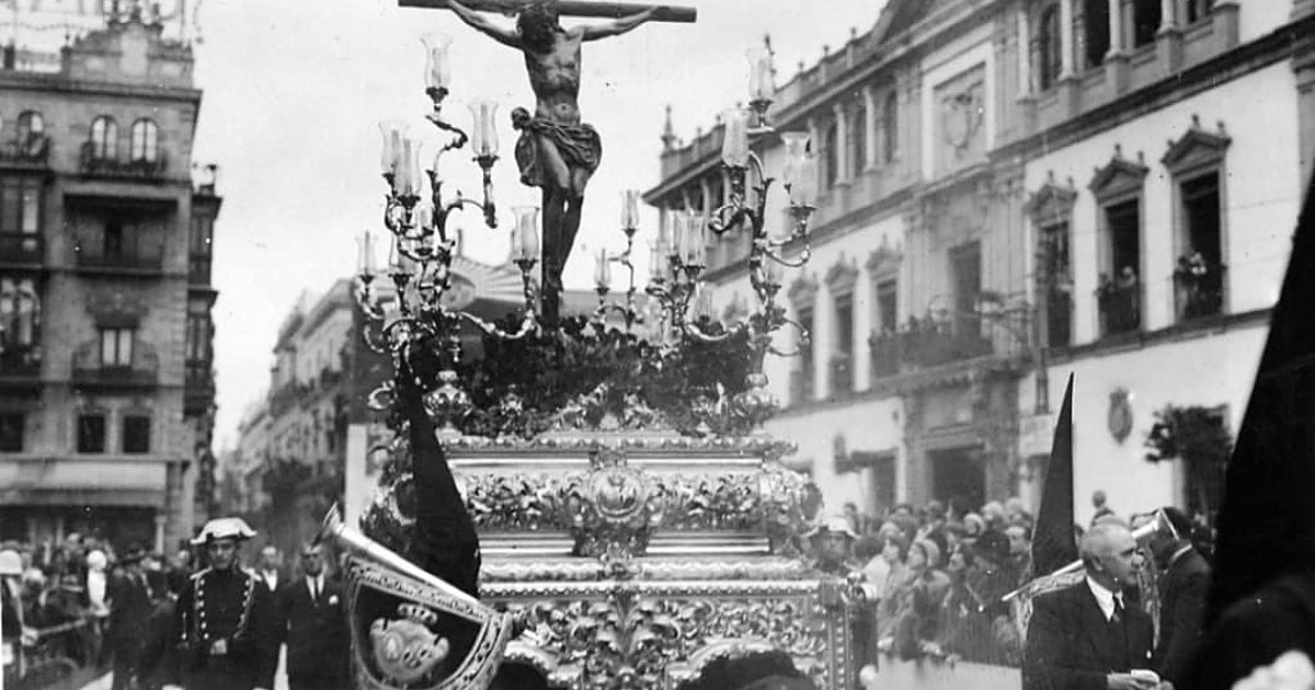San Bernardo encarga a Jesús Rosado nuevas piezas de bordado