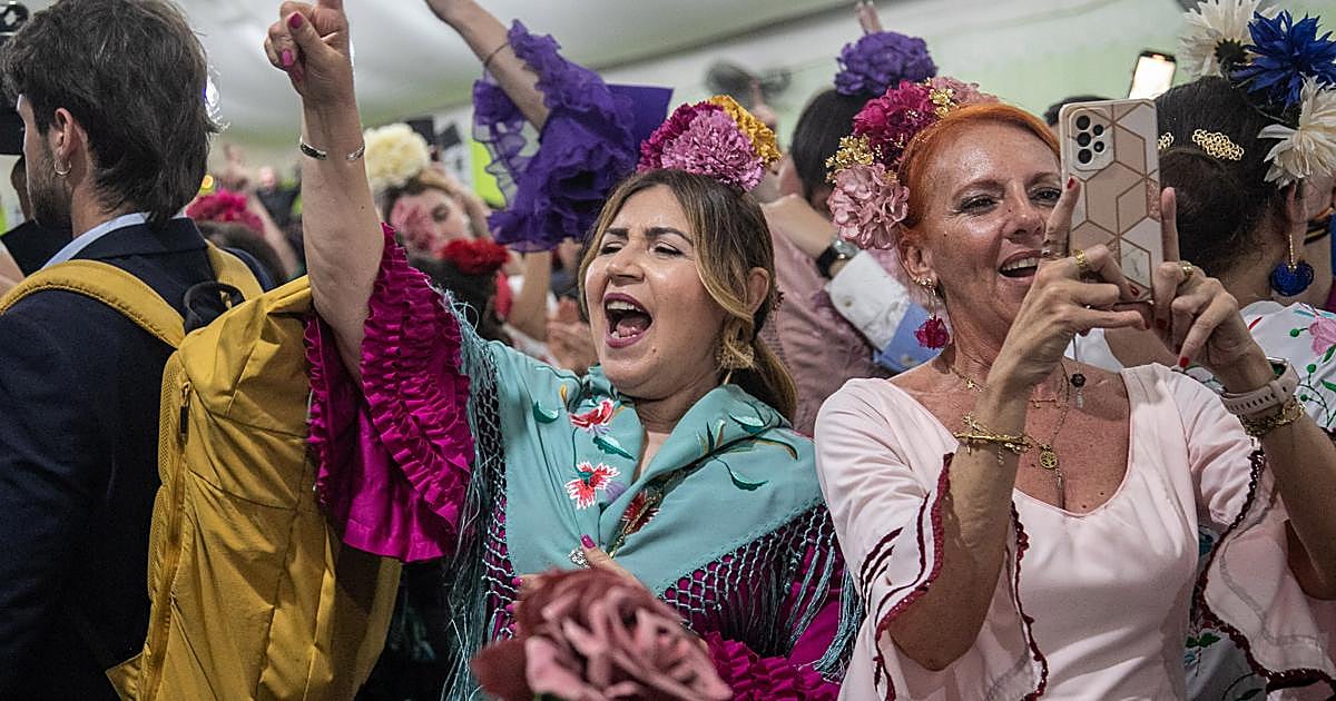 ¿Solo se pueden escuchar sevillanas en la Feria de Abril? El vacío legal que permite poner otro tipo de música