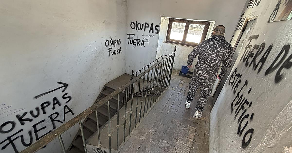 Estalla la tensión en los corralones de Castellar por la amenaza okupa