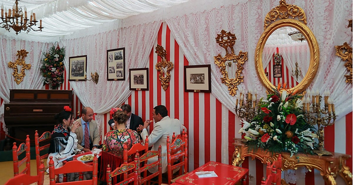 El Machacante: cien ferias a las espaldas de una caseta que venció a las llamas