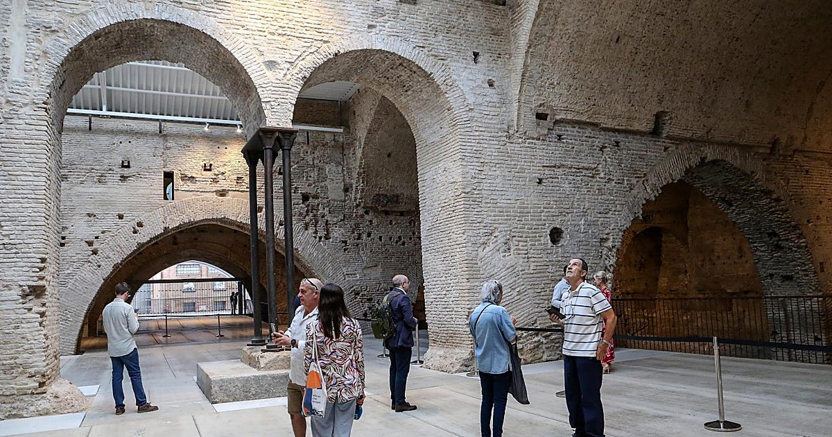 Sevilla y Écija concentran los cuatro monumentos que han salido del peligro de desaparición en la provincia