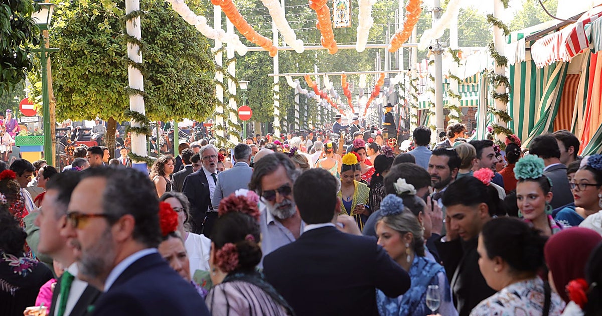 El jueves de Feria se presenta con nubes altas y temperaturas en ligero descenso
